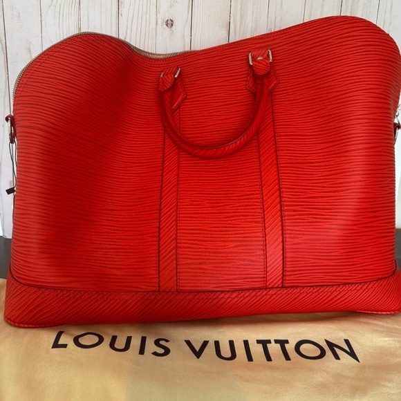 NWT Louis Vuitton Alma Travel GM Epi Leather Vermillon Red - Picture 5 of 13